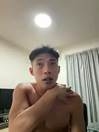 Yooo17 — webcam model online on stripchat