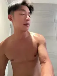 Yooo17 — webcam model online on stripchat