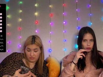 -Zoe-Love- — webcam model online on bongacams