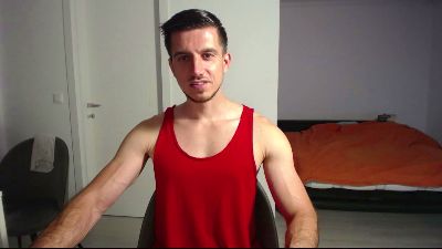 beautyhardbeast — webcam model online on cam4