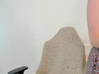 crystalnut — chaturbate