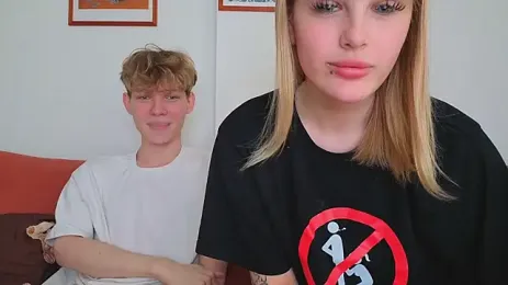 myrzilka — Stripchat stream photo (Aug 2026)