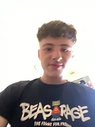 denysio89 — webcam model online on stripchat
