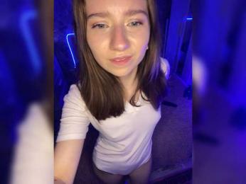 _AVRORA_ — Bongacams stream photo (Aug 2026)