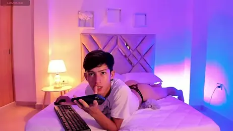 Baby_noahtt — stripchat