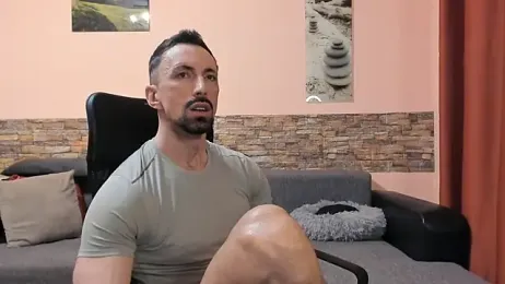 HotHunkTrainer — stripchat