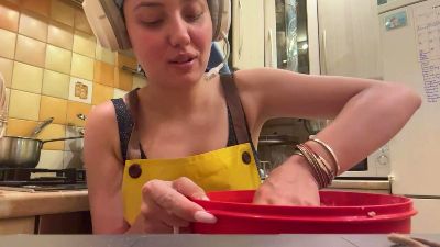 StarMagnia — webcam model online on cam4