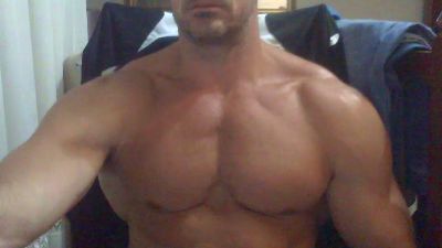 oscmorgo — Cam4 stream photo (Jul 2025)