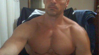oscmorgo — Cam4 stream photo (Jul 2025)