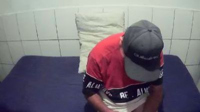cesarpierdonaa1 — Cam4 stream photo (May 2026)