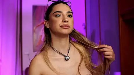 ItalianGirl — webcam model online on stripchat