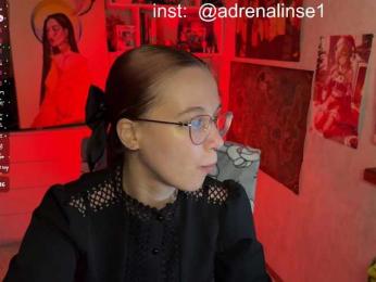 Kushina — webcam model online on bongacams