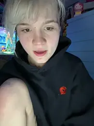 Cutiepiespanks — Stripchat stream photo (Apr 2026)