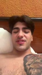 Jovencitobcn21 — Cam4 stream photo (Apr 2026)