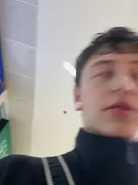 ARON_LUXX — Stripchat stream photo (Apr 2026)