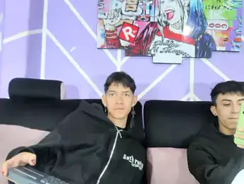 heyy_noah11 — Stripchat stream photo (Apr 2026)