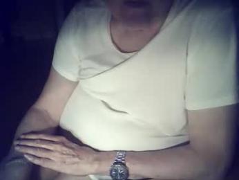 bekklove1 — webcam model online on chaturbate