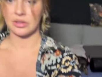 adrenaline_lush — Chaturbate stream photo (Apr 2026)