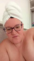 Serenaveneta94 — webcam model online on cam4