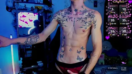 juniior_2311_ — Stripchat stream photo (Jul 2025)