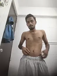 skinnybigdic — webcam model online on stripchat
