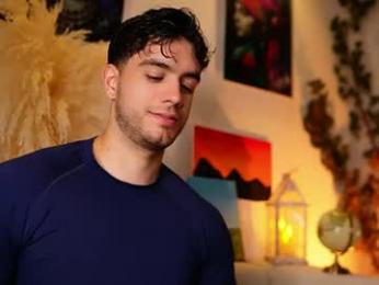 noha_miler — webcam model online on chaturbate