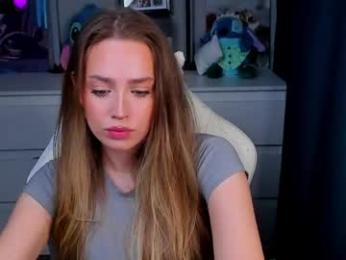 hottease_pvt — Chaturbate stream photo (May 2026)