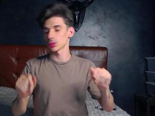 Leon Lovett — flirt4free