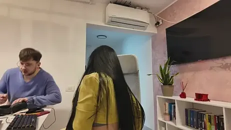 ValeriaGrey — webcam model online on stripchat