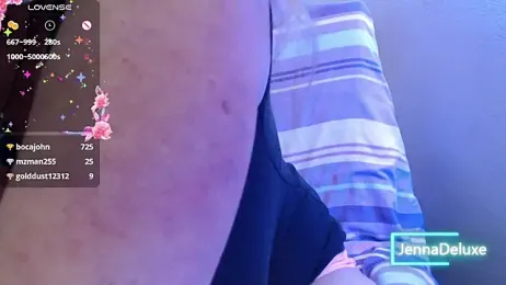 JennaDeluxe — webcam model online on stripchat