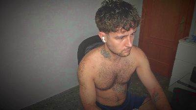 KevinGorgeous — webcam model online on cam4