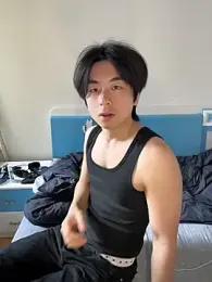 kissbaby-111 — webcam model online on stripchat