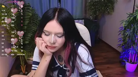 kittenlolla — Stripchat stream photo (Apr 2026)