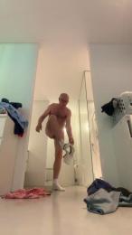 hungjack — webcam model online on cam4