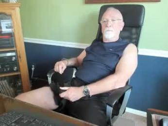 poundinmycock4u — chaturbate