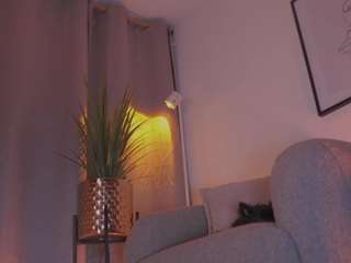 melytaylor1 — webcam model online on camsoda