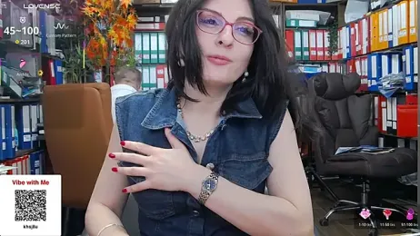 classyladyrellax — Stripchat stream photo (May 2026)
