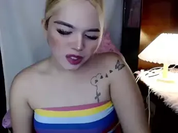 blonditax1111 — stripchat