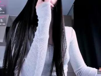 khloepaws — webcam model online on chaturbate