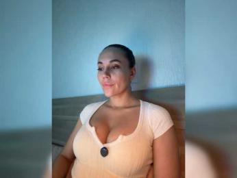 QWEENII — bongacams