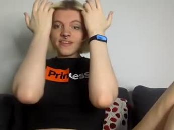 livbellelive — Chaturbate stream photo (Aug 2026)