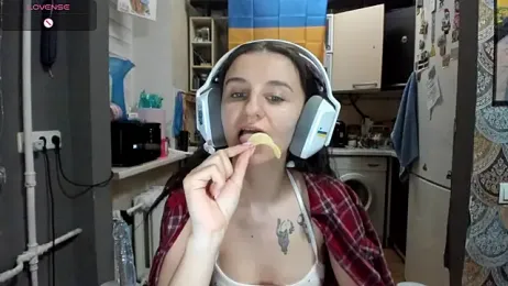 _Nika_Kik — Stripchat stream photo (Apr 2026)