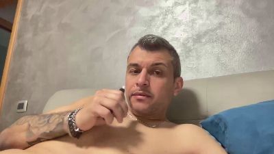 skypeduro — Cam4 stream photo (Mar 2026)