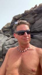 Iofigo69 — webcam model online on cam4