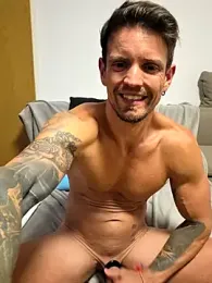 Mystery_Mark — Stripchat stream photo (Apr 2026)