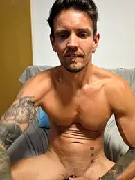 Mystery_Mark — Stripchat stream photo (Apr 2026)