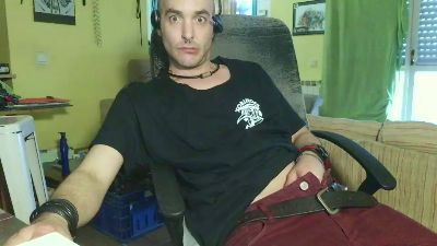 gatitosum32 — webcam model online on cam4