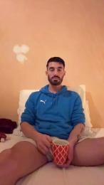 Yhuya — webcam model online on cam4