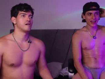 bbbeachboy — webcam model online on chaturbate