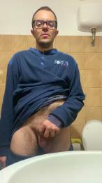 Xtrl94 — webcam model online on cam4